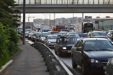 1024px Traffic jam   at the entrance into Korolev